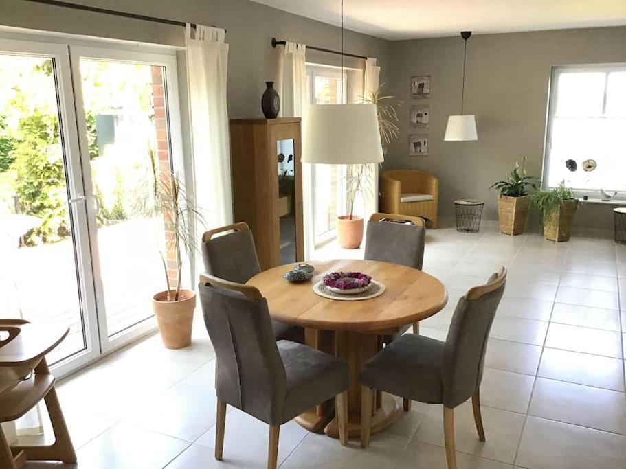 Ferienwohnung Bina Surwold Екстериор снимка